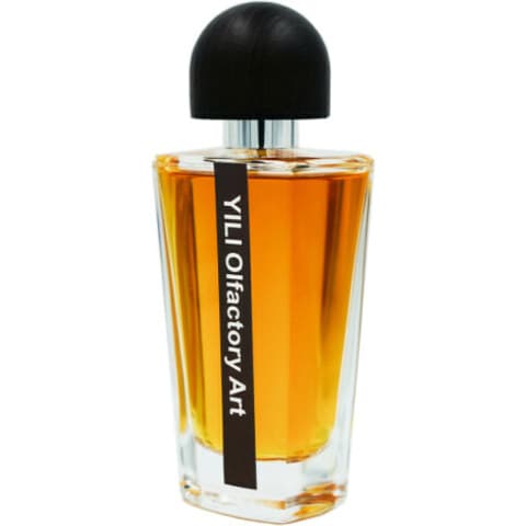 Golden Oudh by Yili Olfactory Art perfume bottle