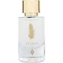 Feather Musk - Studio