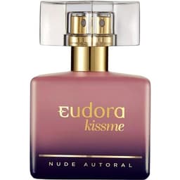 Kiss Me - Nude Autoral